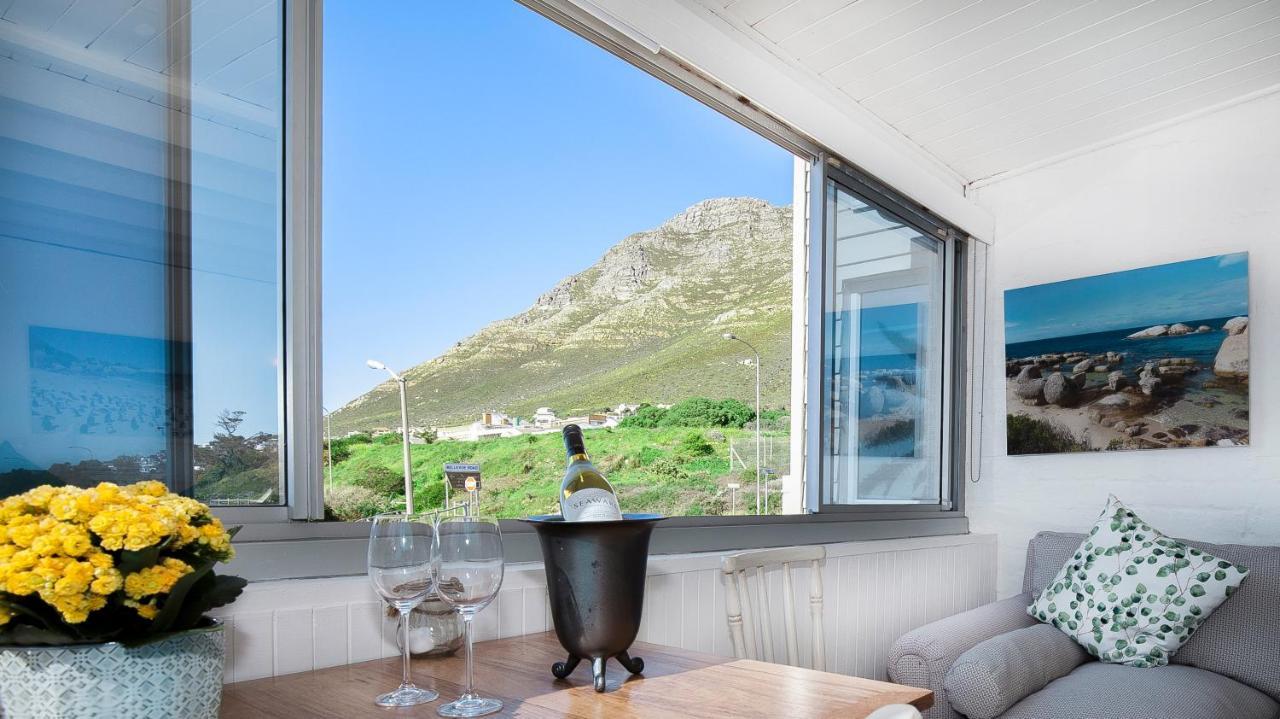 Penguins View Guesthouse Simonʼs Town Kültér fotó