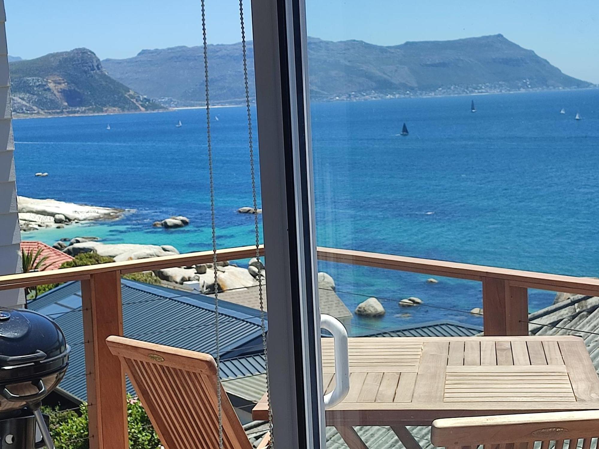 Penguins View Guesthouse Simonʼs Town Kültér fotó